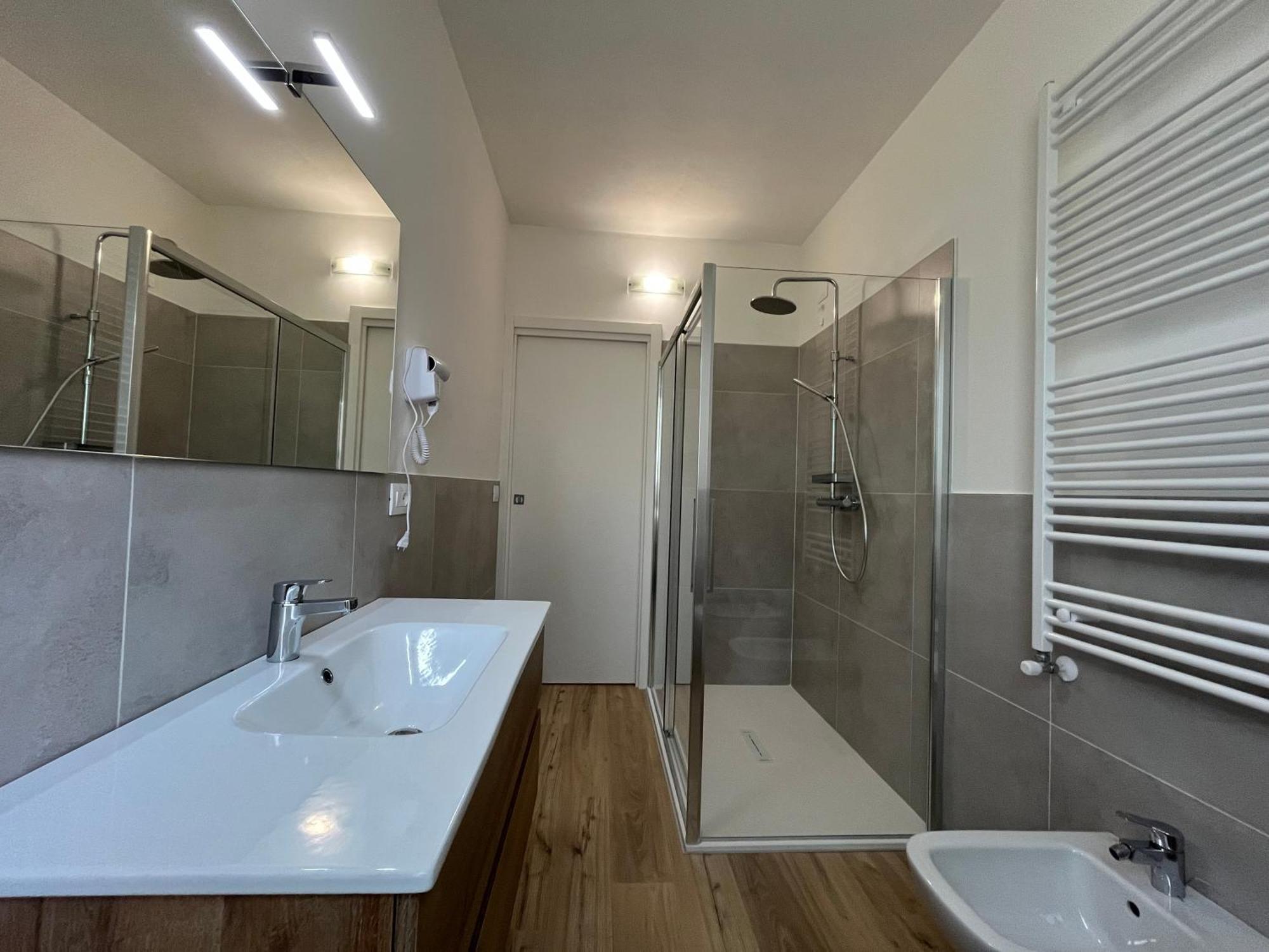 Al Boschetto Rooms Puos dʼAlpago Quarto foto